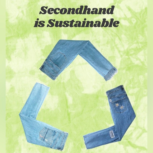 Meet your Posher, Carly - Picture 2 of 3